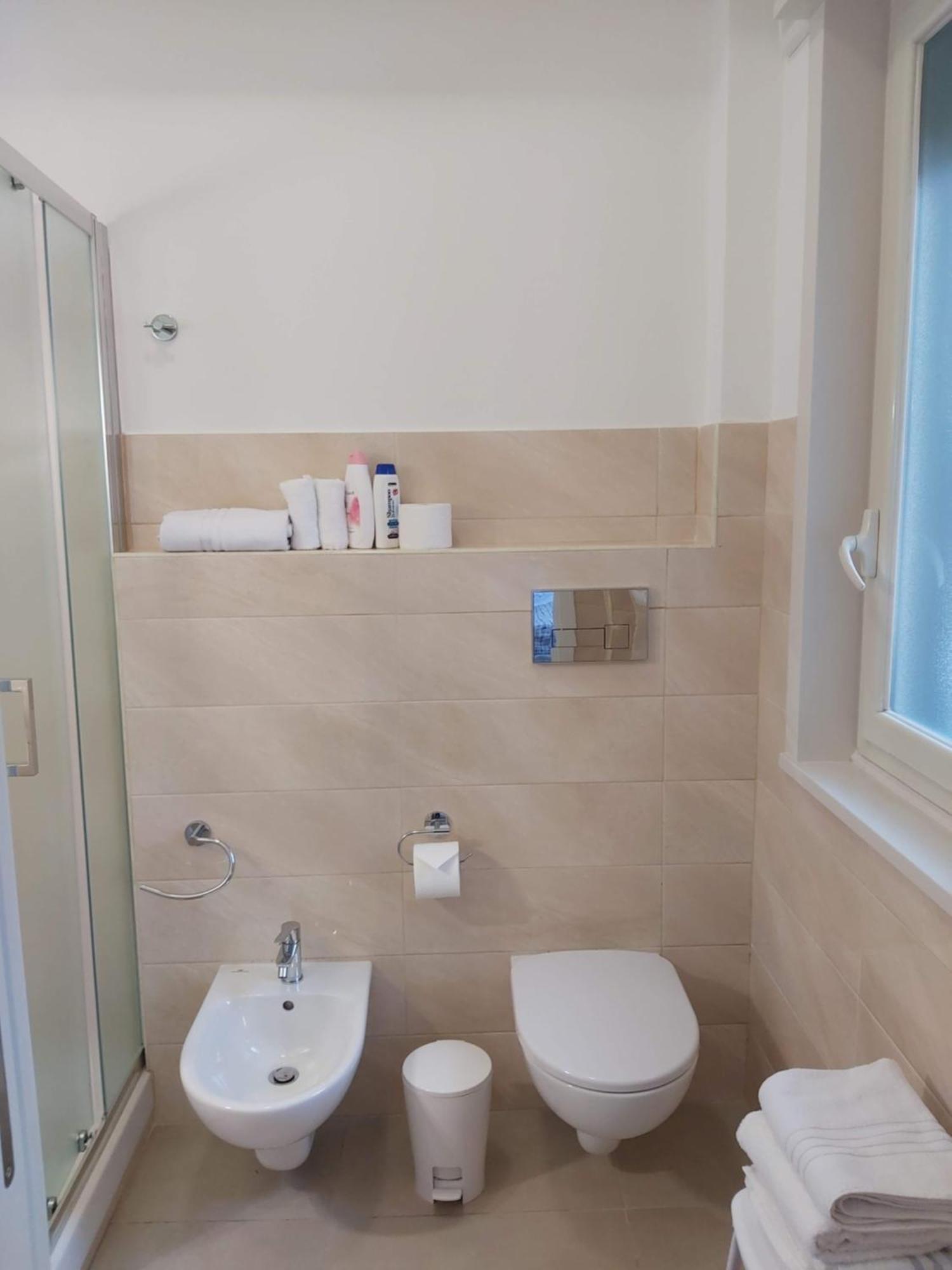 B&B Carpe Diem Гравина-ди-Катания Экстерьер фото
